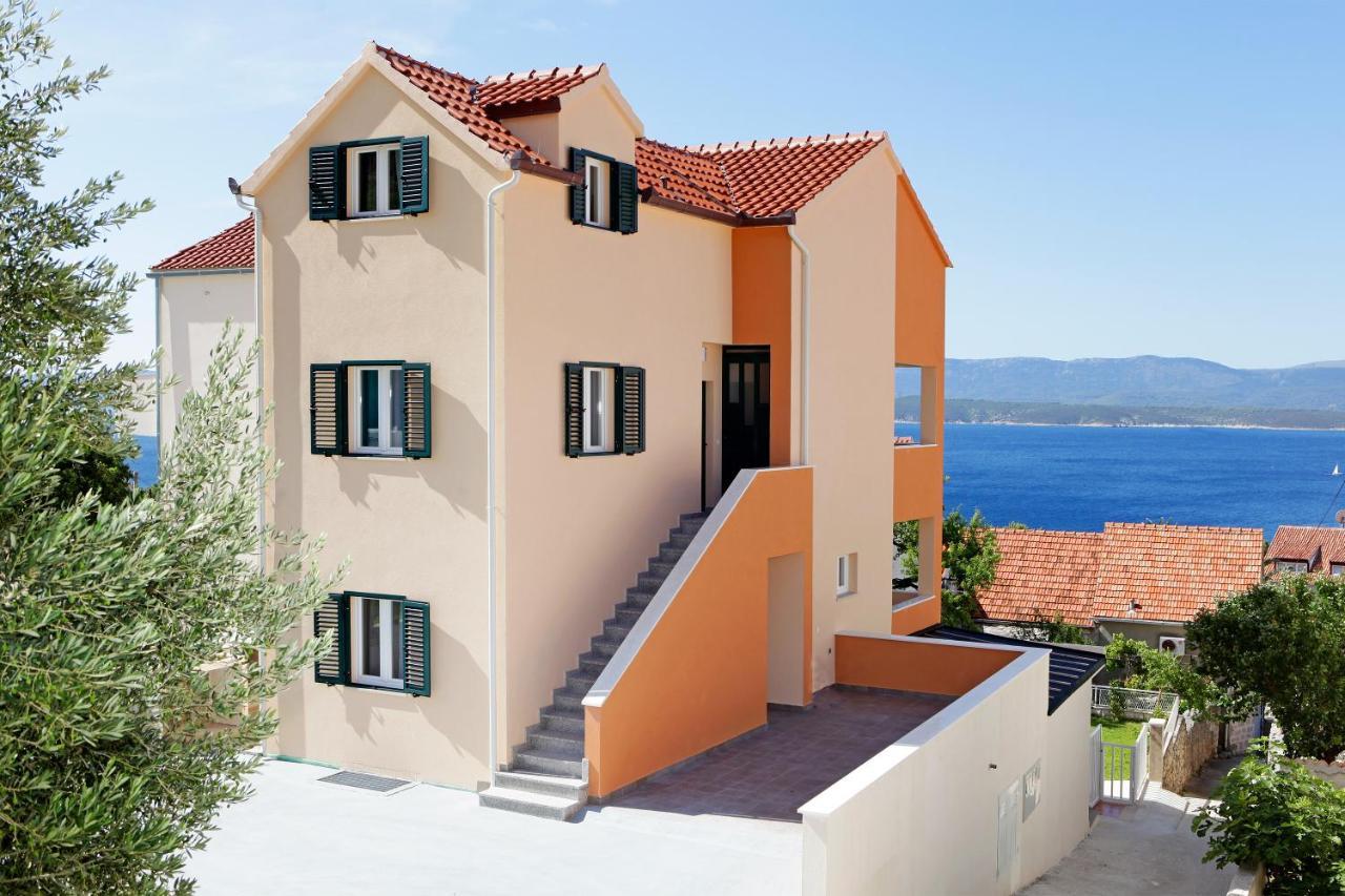 Iris Apartments Bol (Adults Only) Exterior photo